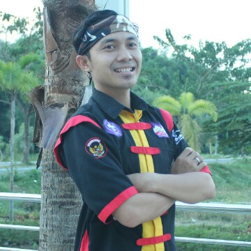 Profile picture for user Amir Caesar Racana_1
