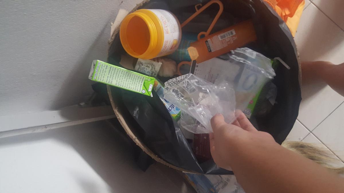 ทิ้งขยะ