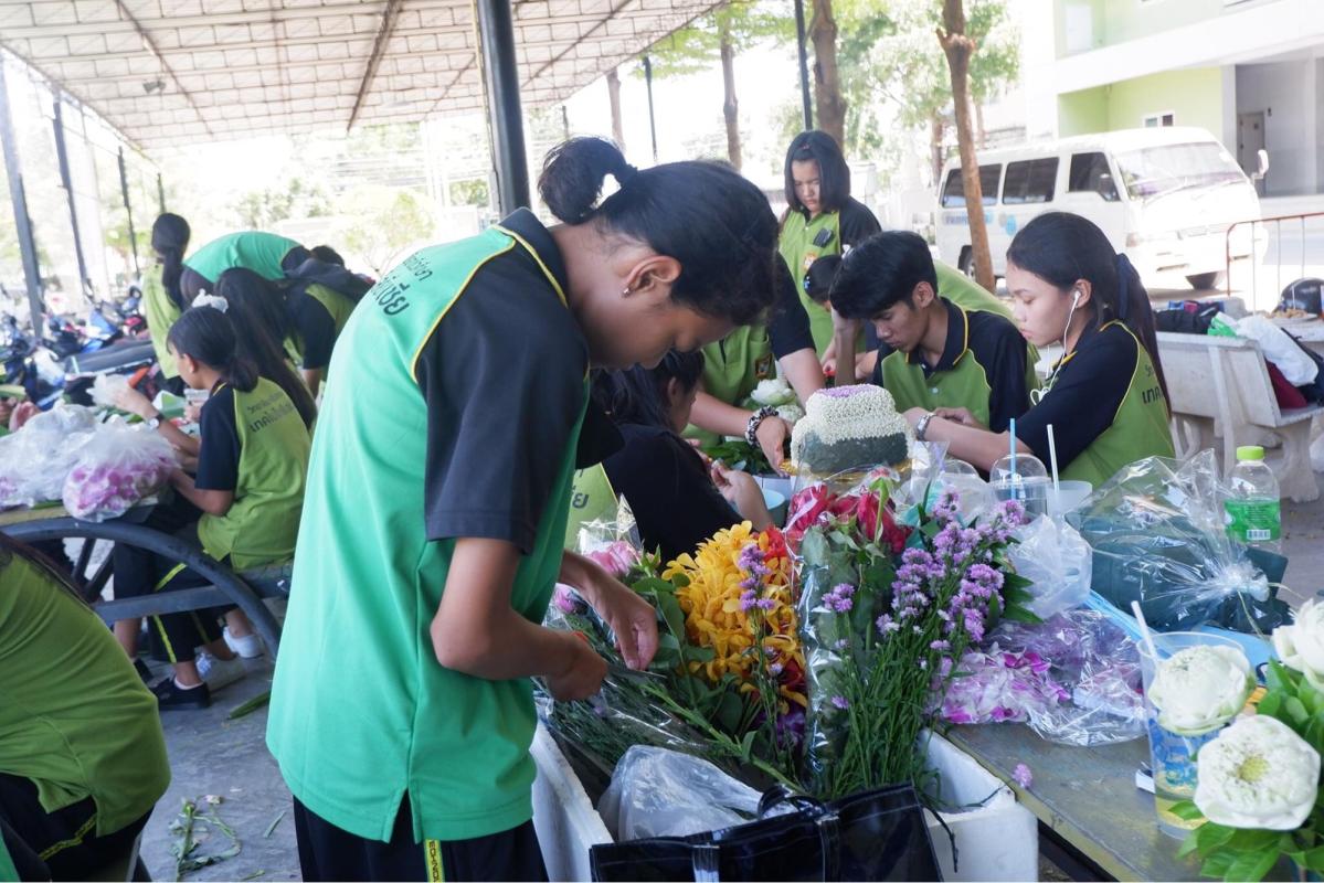 กิจกรรมทำพานไหว้ครู