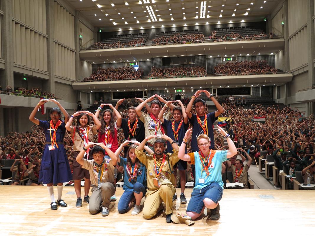 HAVE A PEACE SCOUT WORLD