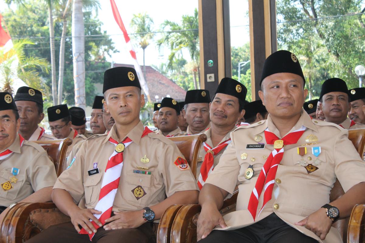 Salam Pramuka.. Apel Besar Peringatan Hari Pramuka ke 54 tahun 2015 '' PRAMUKA GARDA TERDEPAN PELAKU PERUBAHAN DALAM PEMBENTUKAN KARAKTER KAUM MUDA '' Gerakan Pramuka Kwartir Cabang Kabupaten Situbondo  Bertempat di alun - alun kabupaten situbondo