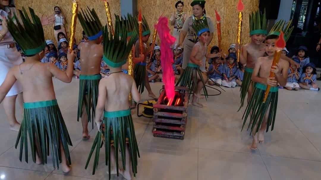 กิจกรรมรอบกองไฟของลูกเสือบีเวอร์