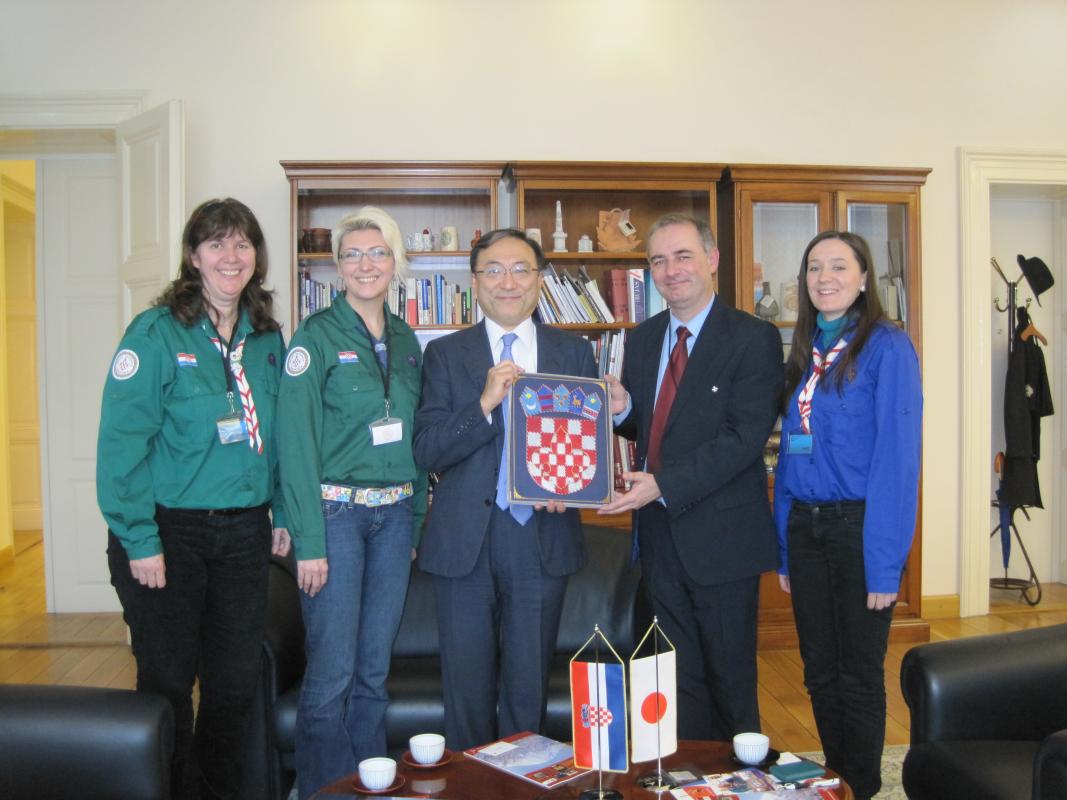 Croatian scouts visited the Embassy of Japan