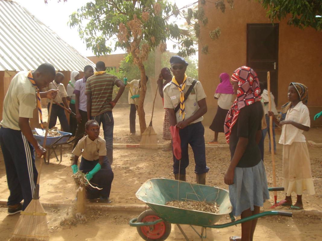 activités de bonne Action des jeunes scouts Messagers de la paix du Niger