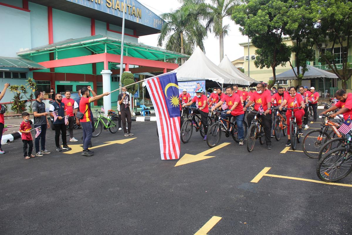 Ambang Merdeka 2020 Charity Cycling Program