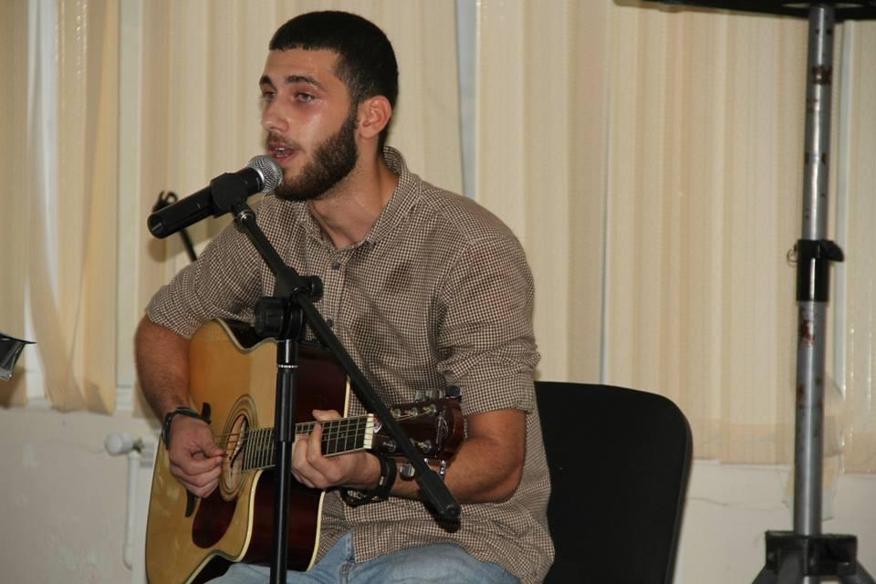 Great performance of Rovshan - scout of Azerbaijan  in front of the audience.