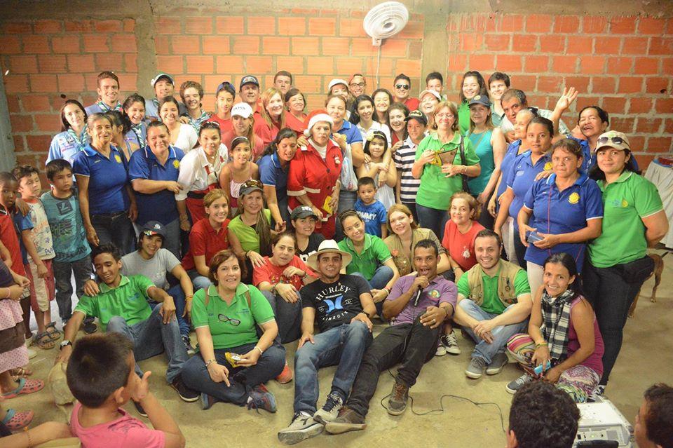 Cajas del amor 2015