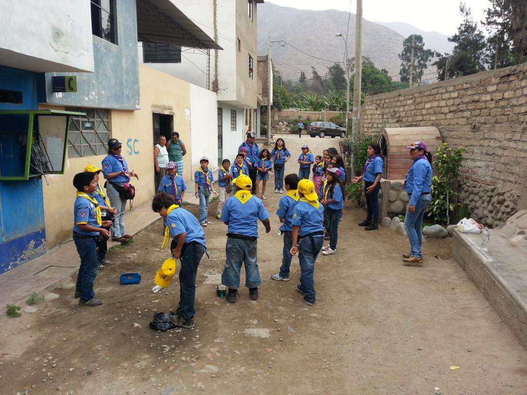 AYUDA A LOS NIÑOS DEL ASENTAMIENTO HUMANO CALIFORNIA BAJA - CHOSICA