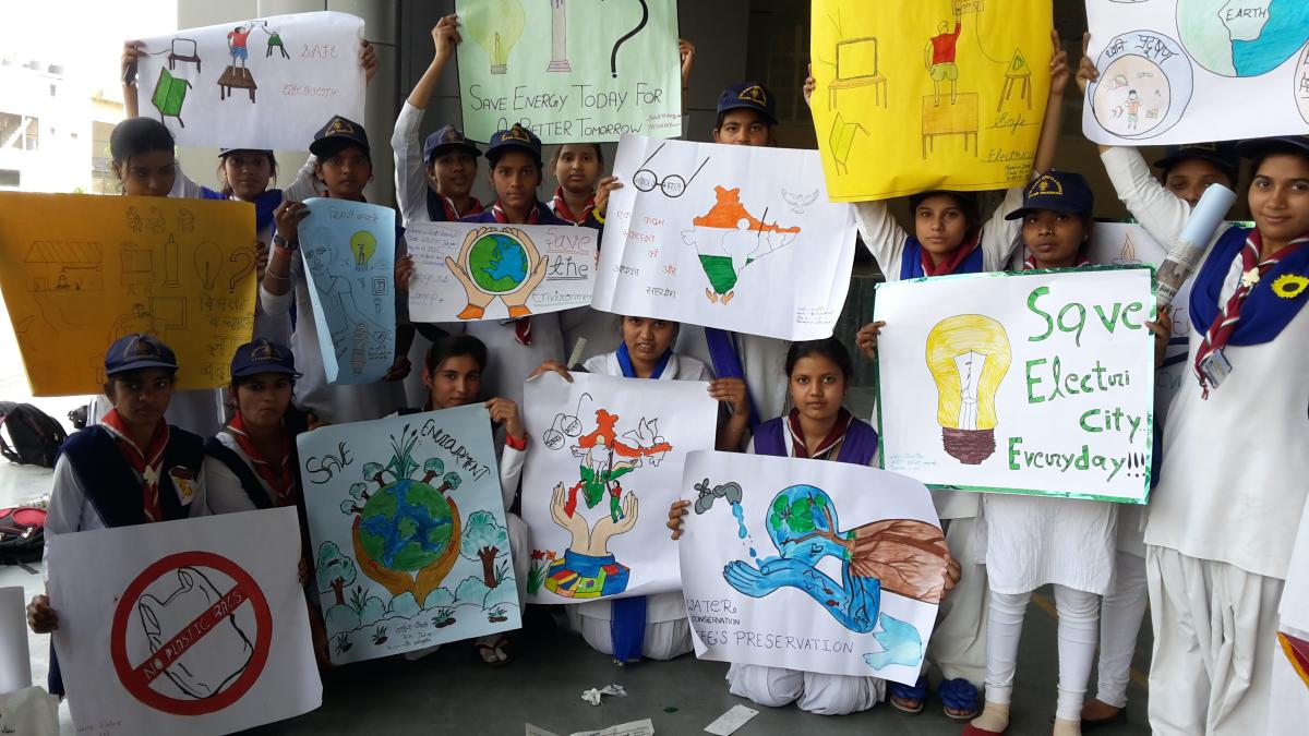 Postar compitiation save electricity 