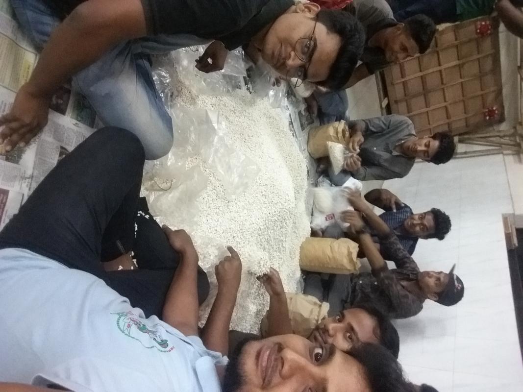  কলেজ প্রোগ্রামে খাবার প্রস্তুতি করণ