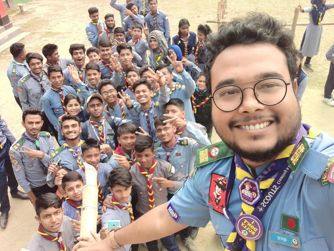 ক্রু মিটিং