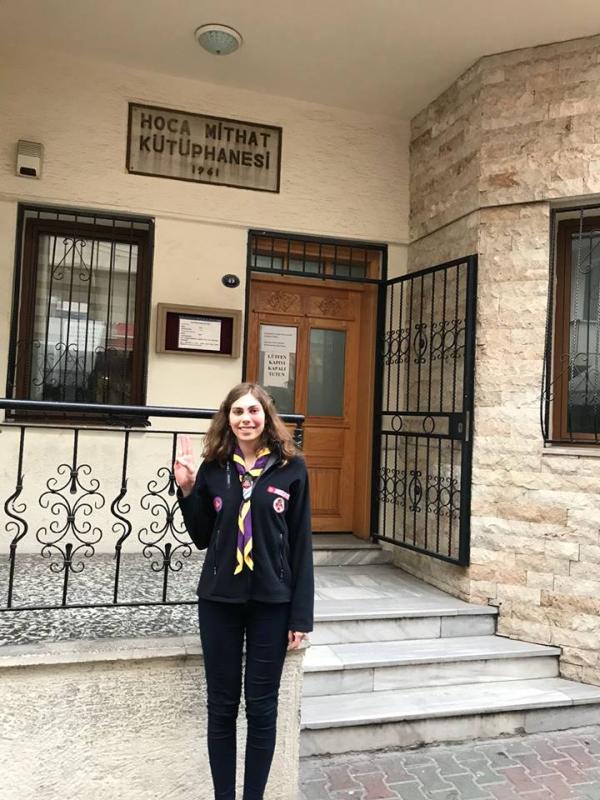 Volunteer service at public library