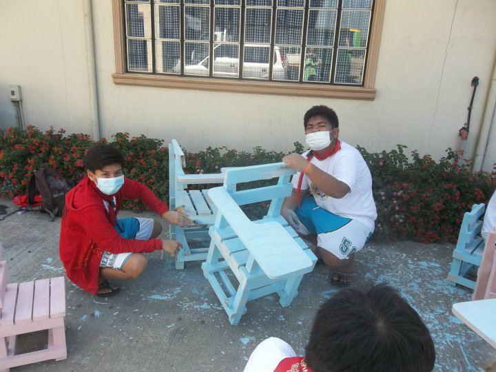 School Chairs Program