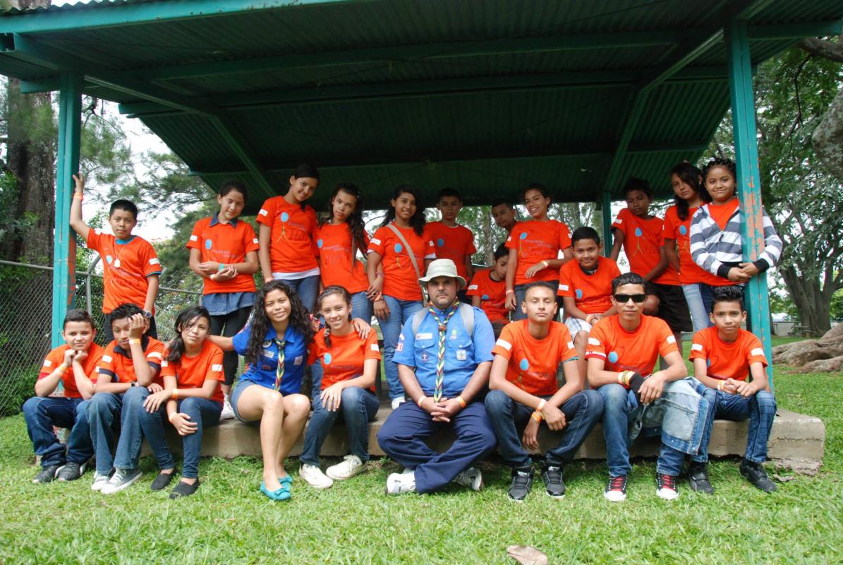 Actividad de servicio día del niño “Fundación Bien de Mujer”.
