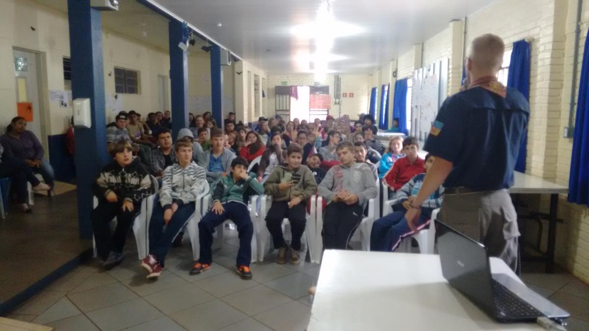 O que leva os jovens a pichar ?