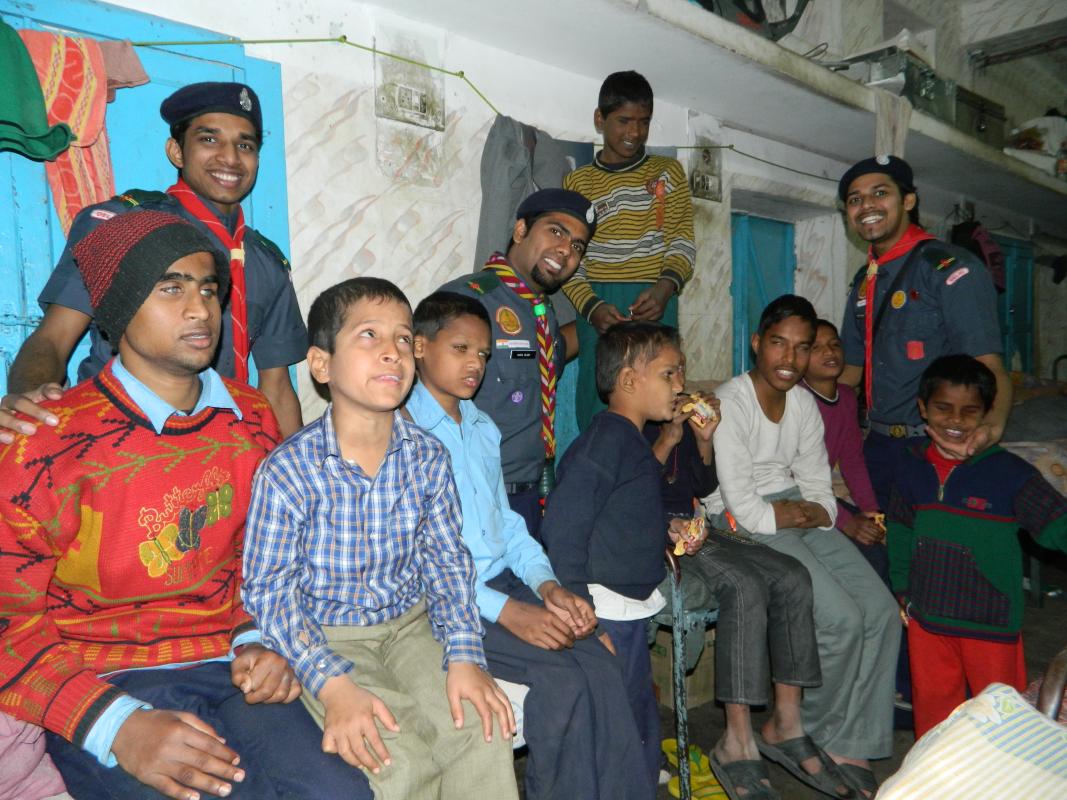 Give Happiness - It doesn't costs you a penny