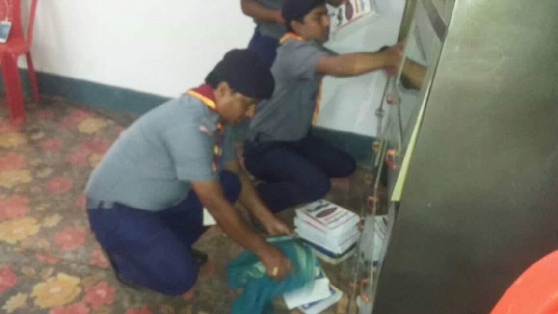 Form the habit of cleanliness to keep the environment sanitary