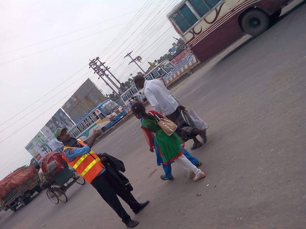 Scout traffic duty 