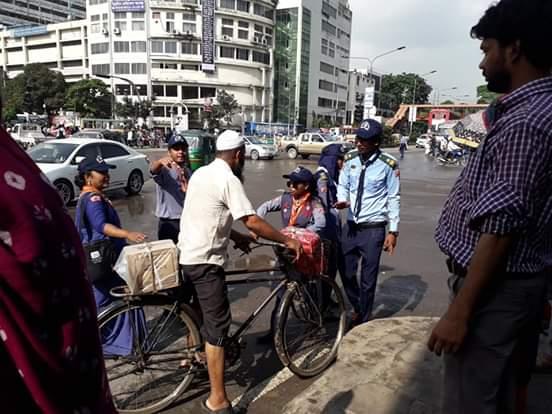 ট্রাফিক সপ্তাহ কর্মসূচি পালন