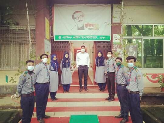 ছাত্র-ছাত্রিদের ভর্তিযুদ্ধে রোভারদের সহযোগিতা 