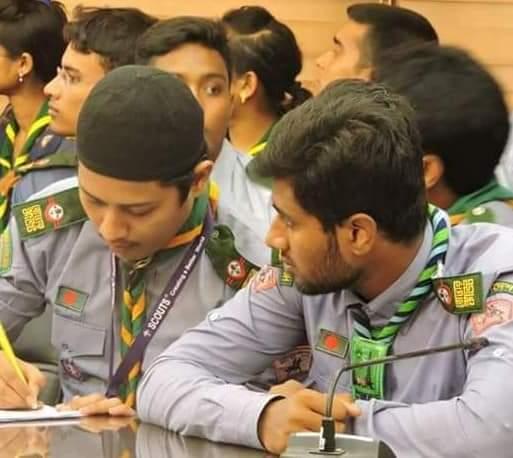 জয়পুরহাট জেলা রোভার এর নির্বাচিত
জেলা সিনিয়র রোভার মেট প্রতিনিধি