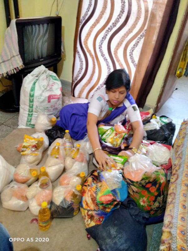 raw grains kit distribution by suman charan