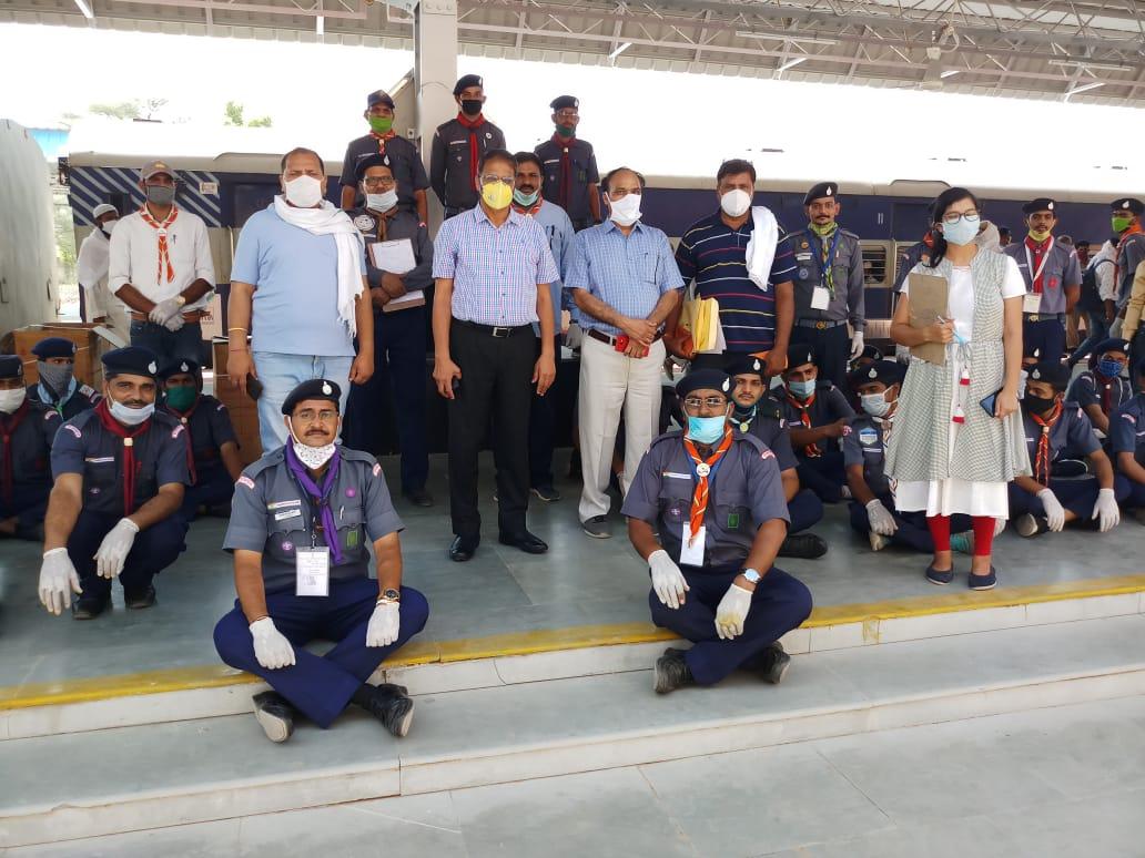 Service at  Railway Station Jhunjhunu for special train for Labours of Bihar state. 