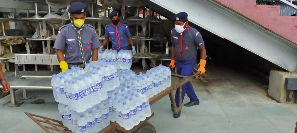 water & Food packet Distribution service