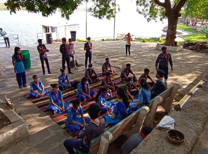 Scouts Guides are leading youth action against covid 19 