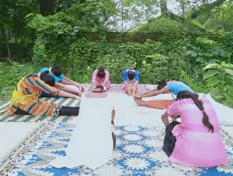 "YOGA WITH BSG" FIT INDIA HIT INDIA