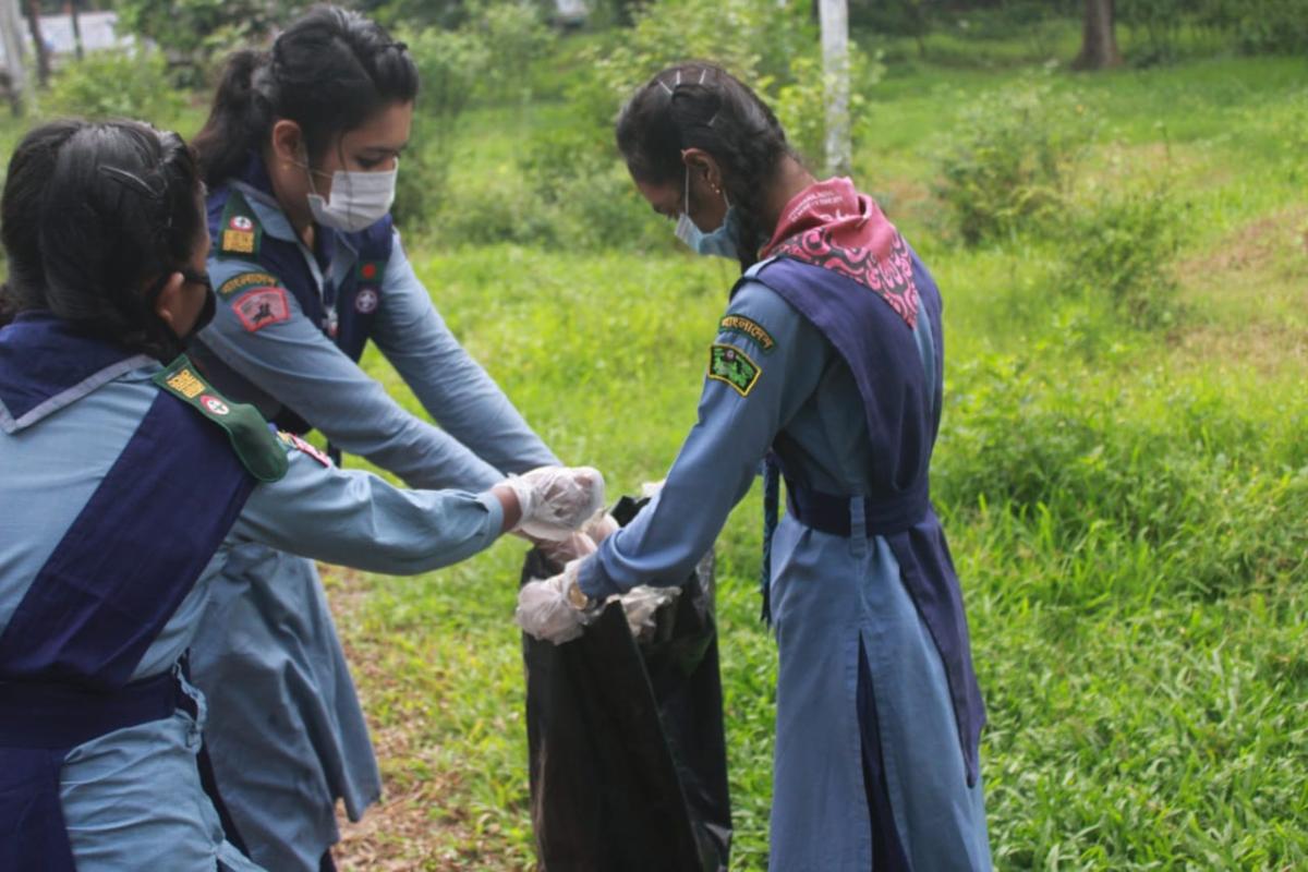 পরিস্কার পরিচ্ছন্নতা অভিযান 