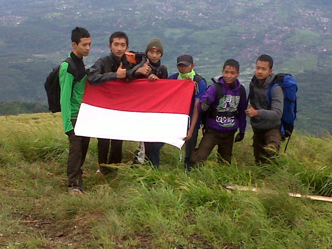 montain climbing penanggungan.