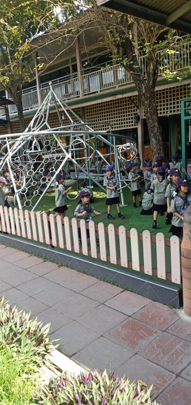 บำเพ็ญประโยชน์