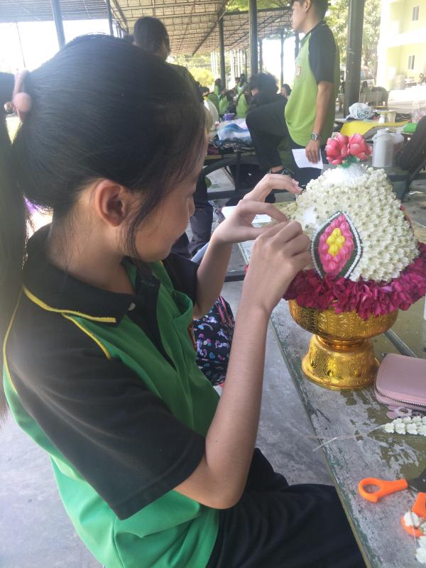 ทำพานไหว้ครู