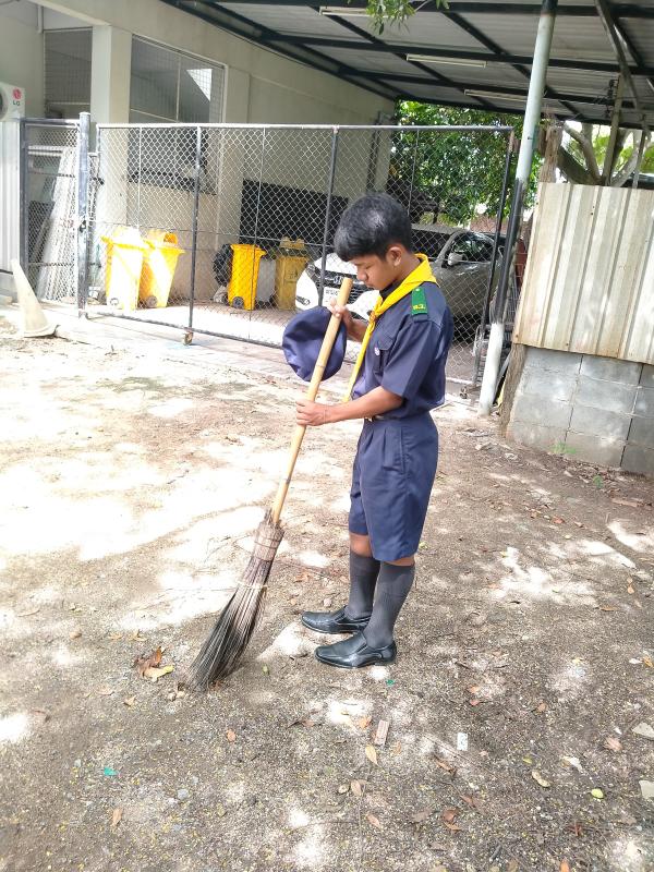 กวาดขยะ