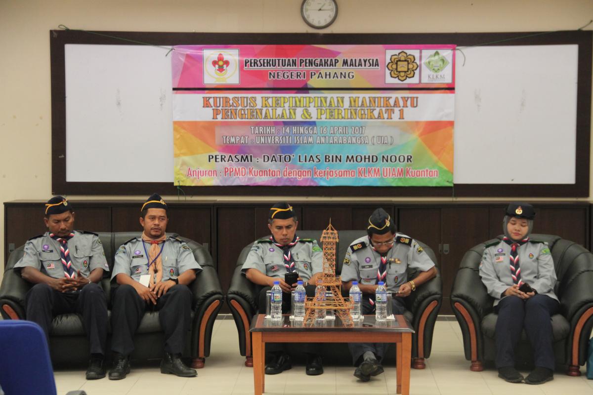 Manikayu Pengenalan & Peringkat 1 di IIUMK