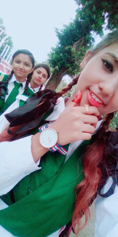 বিজয় দিবস উপলক্ষে স্কুলের অনুষ্ঠান 