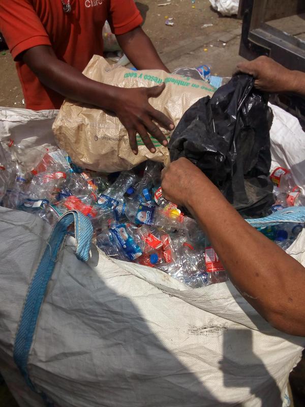 RECICLAJE "TU BASURA ES MI AYUDA"