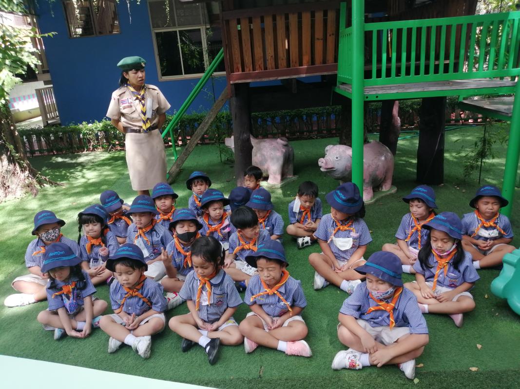 ฝึกนั่งสมาธิ