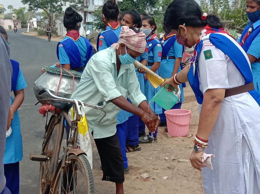 WEAR MASK, HANDWASHDEMONSTRATION, MAINTAIN SOCIAL DISTANCE, COMMUNITY SERVICE, UNIT LEADER, RANGERS ROVERS, S. B. SC. H. S. SCHOOL KONISI GANJAM 