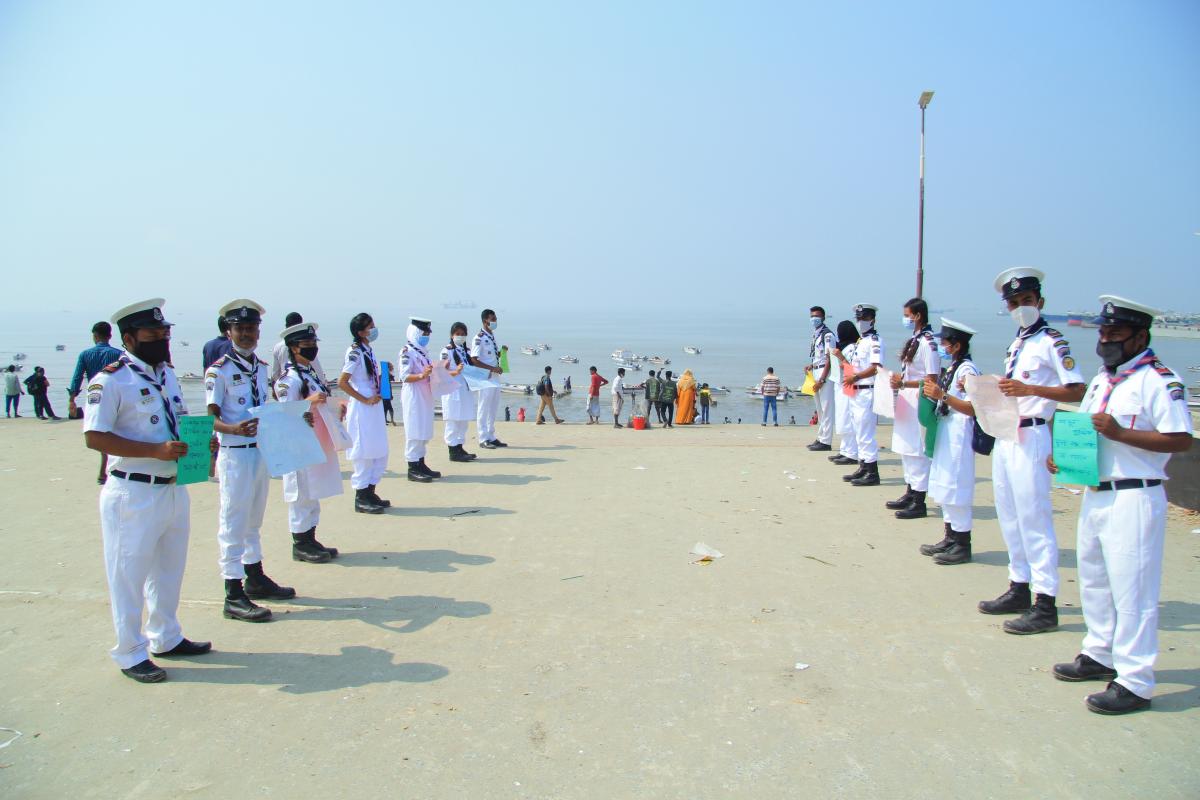 প্লাস্টিক টাইড টার্নার চ্যালেঞ্জ ব্যাজ