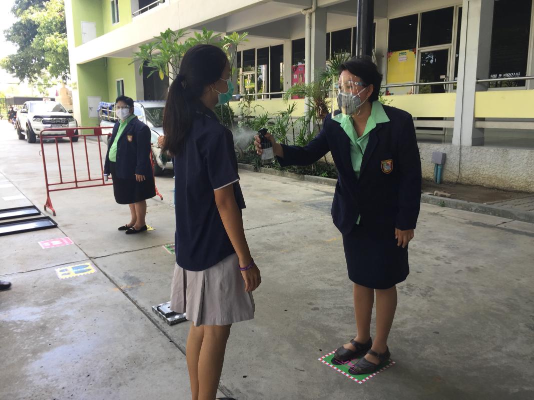 ดูแลนักเรียนในสถานศึกษา เพื่อป้องกัน COVID-19