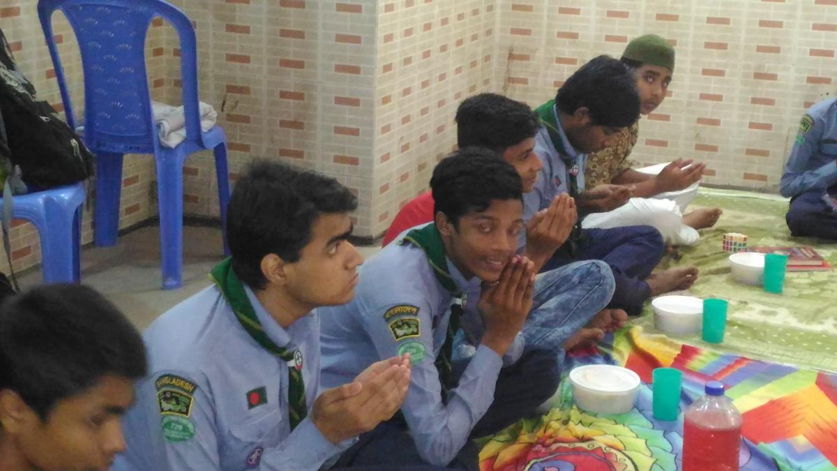 ইফতার ও স্কাউট ওন 