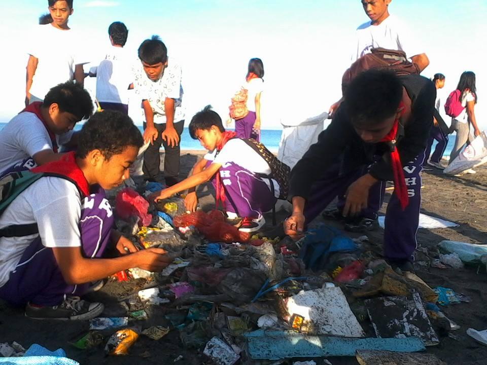 Scouting Outfit No. 30 participates in the International Coastal Clean Up - San Felipe, Zambales