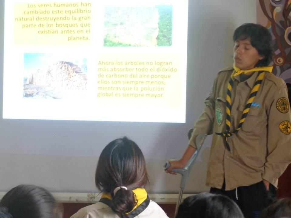 Mantenemos limpios los espacios scouts. Enseñamos a cuidar el medio ambiente con el ejemplo