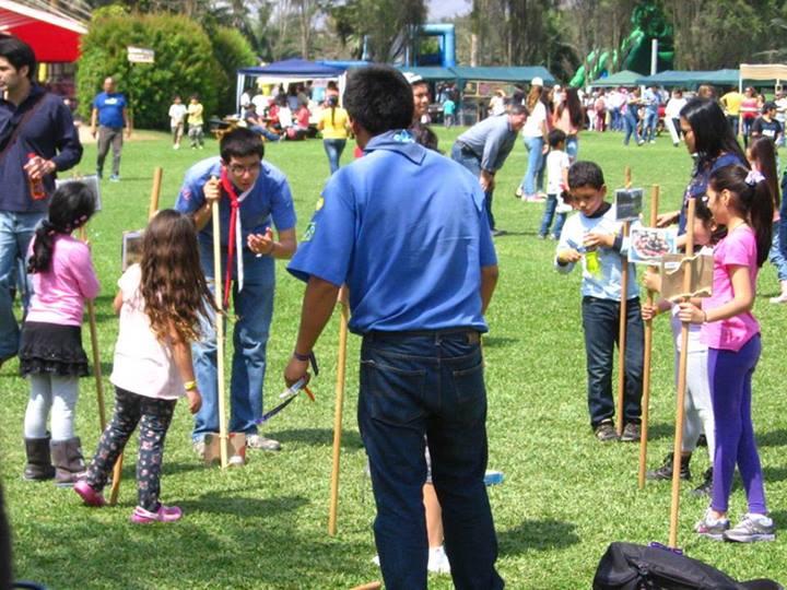 Presentación en el Colegio Euroamericano