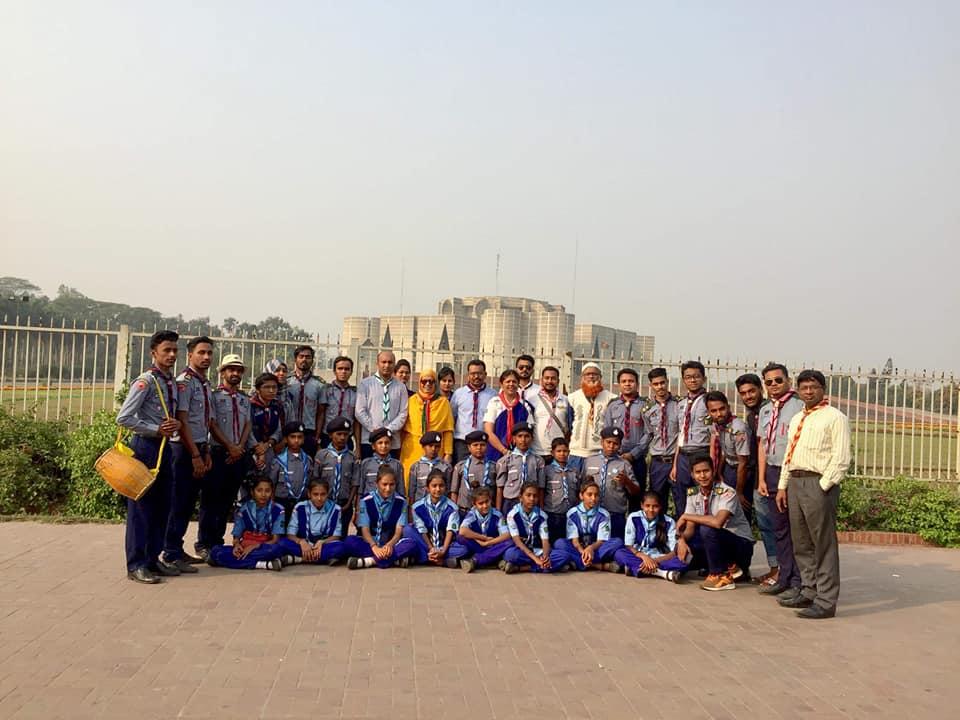ভারত স্কাউটস এ্যাণ্ড গার্ল গাইড'(গুজরাট এবং মালদা) এর সাথে কিছু সময়