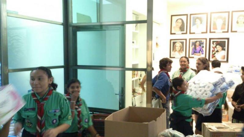 Ayuda a damnificados por inundaciones