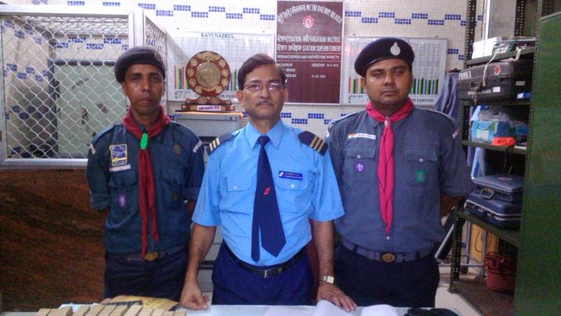 Service At Metro Railway 