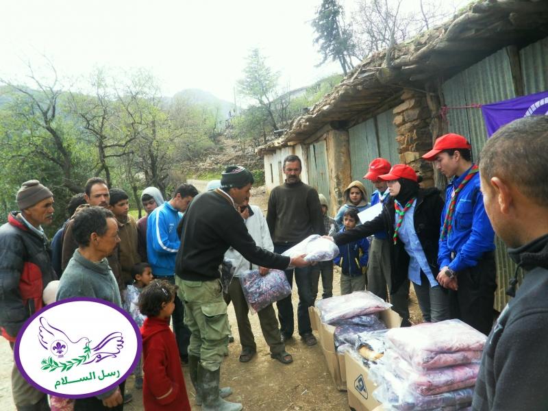 حملة توزيع الملابس على الفقراء